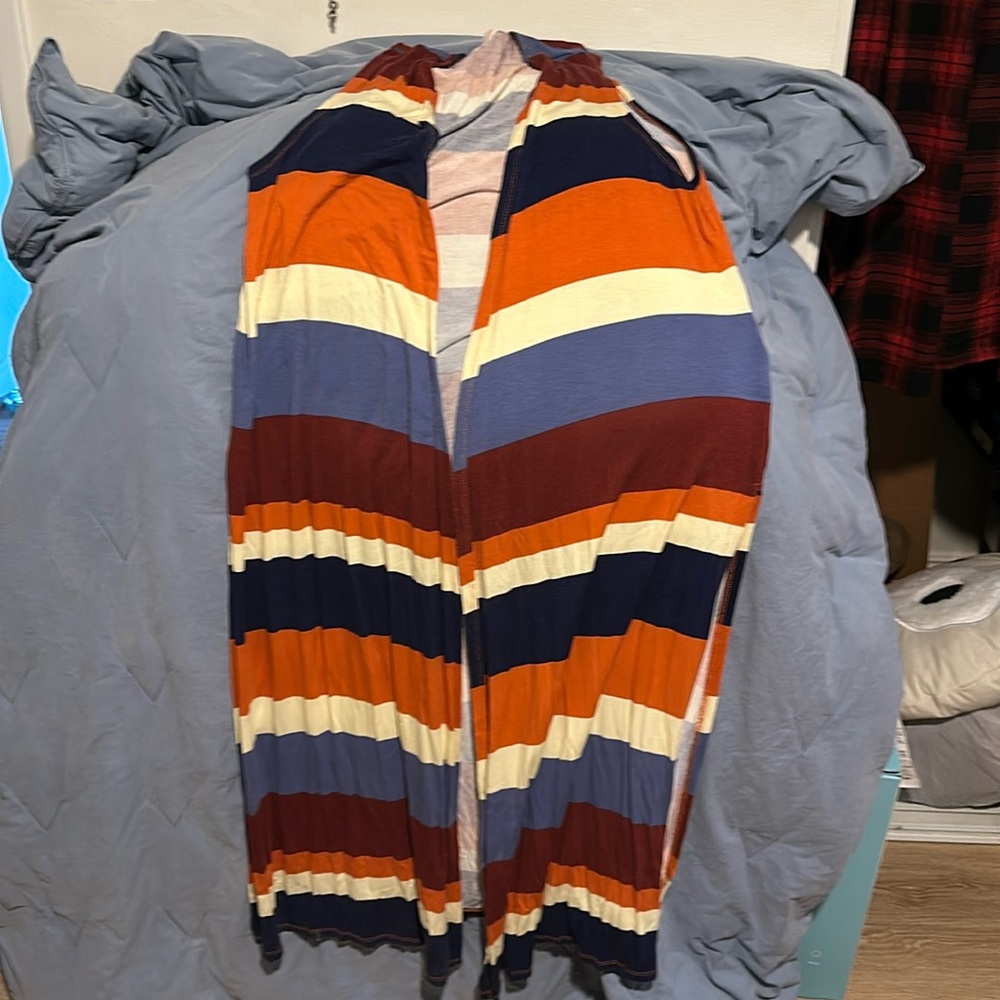LuLaRoe Vest, size small but more like a medium and very stretchy.